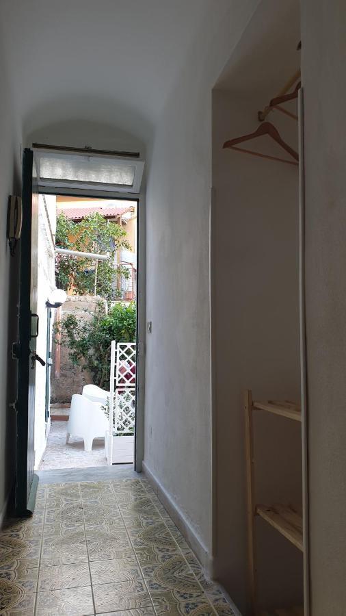 Ferienwohnung La Pomelia Palermo Exterior foto