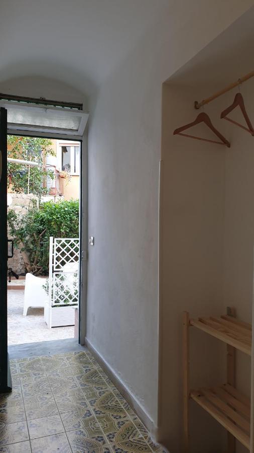 Ferienwohnung La Pomelia Palermo Exterior foto