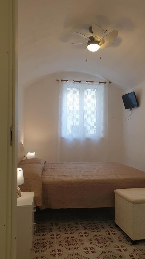Ferienwohnung La Pomelia Palermo Exterior foto