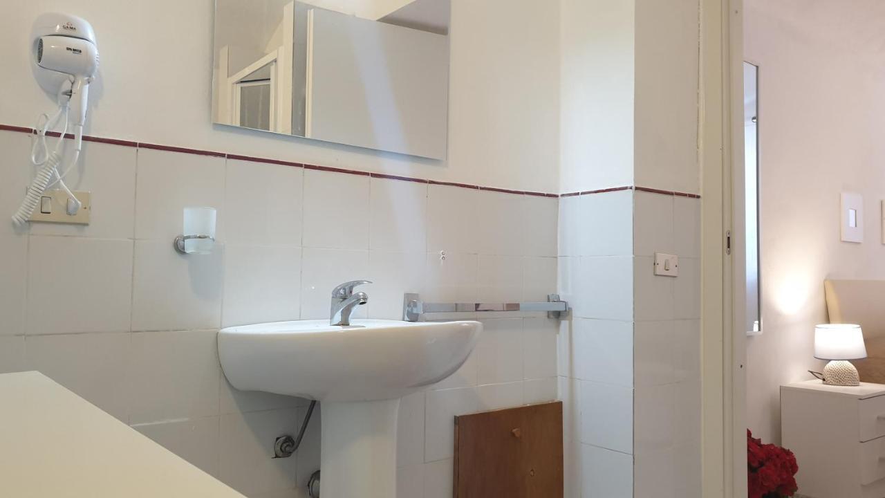 Ferienwohnung La Pomelia Palermo Exterior foto